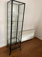Vitrinekast als nieuw, zwart metalen frame, Ophalen, Industriele stijl, 100 tot 150 cm, 50 tot 100 cm