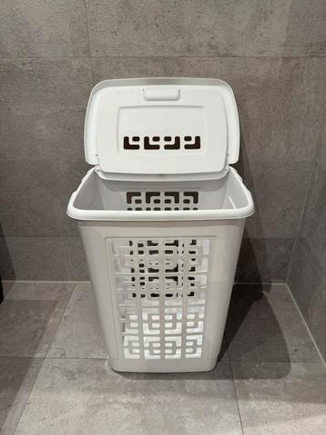 Wasmand 60 liter beschikbaar voor biedingen