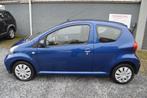 Toyota Aygo 1.0-12V + Airco Stuurbekrachtiging Jaar Garantie, Voorwielaandrijving, Stof, Gebruikt, 68 pk
