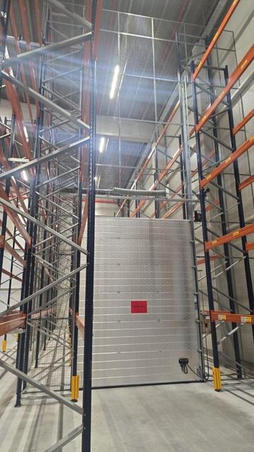Sectionaal/Garagepoort beschikbaar voor biedingen