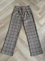 Super leuke fluresk broek maat m, Maat 38/40 (M), Beige, Ophalen of Verzenden, Zo goed als nieuw