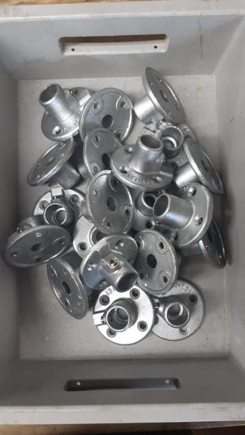 Voetplaat rond 21,3mm set van 20 stuks beschikbaar voor biedingen