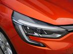 Renault Clio 1.0 TCe INTENS | CAMERA | LED | HALF-LEER | VIR, Voorwielaandrijving, 101 pk, Gebruikt, Leder en Stof