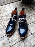 Donkerblauwe lak damesschoen, Kleding | Dames, Schoenen, Ophalen of Verzenden, Zo goed als nieuw, Blauw