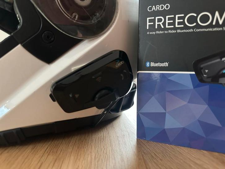 Cardo Freecom 4 Plus - Bluetooth Communicatiesysteem, Motoren, Accessoires | Overige, Gebruikt, Ophalen of Verzenden
