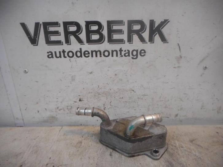 Oliekoeler Opel Insignia (2008-07/..) 12601390, Auto-onderdelen, Airco en Verwarming, Opel, Gebruikt
