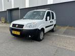 Fiat Doblò Fiat doblo cargo 1.4 Benzine/NWE APK+DB-koppelin, Auto's, Bestelauto's, Gebruikt, 4 cilinders, Wit, Bedrijf