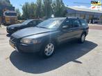 Volvo XC70 2.4 D5 Momentum Airco! Leder! NETTE AUTO!, Auto's, Volvo, Automaat, 1694 kg, 193 €/maand, XC70