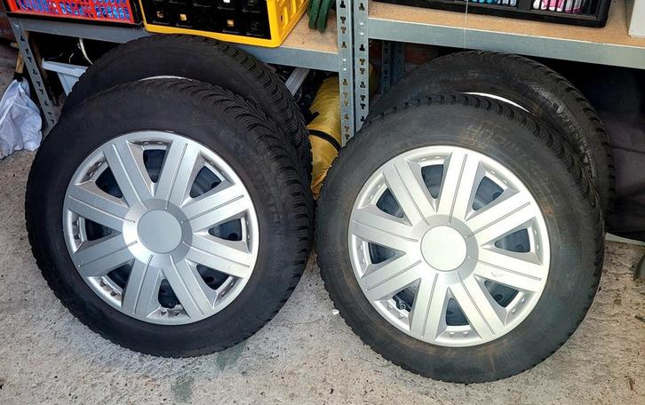 Set winterbanden Vredenstein op stalenvelgen steekmaat 4x100, Auto diversen, Overige Auto diversen, Ophalen