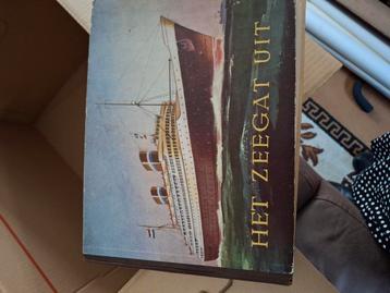 Het zeegat uit schepen boek beschikbaar voor biedingen