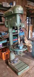 Titex trapano kolomboormachine 380 v inclusief boren, Doe-het-zelf en Verbouw, Gereedschap | Boormachines, Ophalen, Gebruikt, Minder dan 400 watt