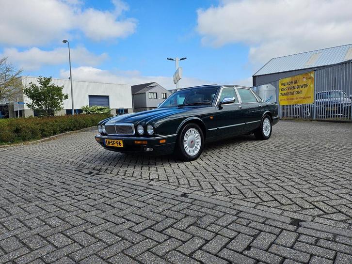 Daimler DAIMLER SIX Nap#Youngtimer#Aut#Dak#Lederbkld, Auto's, Overige Auto's, Te koop, Airconditioning, Centrale vergrendeling