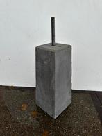 Betonnen Poer Antraciet met Draadeind, Knb, Nieuw, Knb, Ophalen