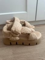 Sandalen - Beige - Steve Madden - 39, Beige, Steve Madden, Nieuw, Sandalen of Muiltjes