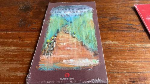 Marit Törnqvist - Bellen blazen in Burundi NIEUW  Ophalen, Boeken, Esoterie en Spiritualiteit, Zo goed als nieuw, Achtergrond en Informatie