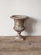 Oud gietijzeren vaasje, Antiek en Kunst, Curiosa en Brocante, Ophalen of Verzenden