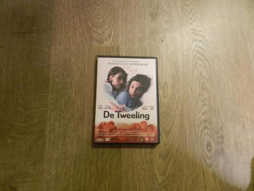 DVD - De tweeling, Cd's en Dvd's, Dvd's | Drama, Zo goed als nieuw, Drama, Alle leeftijden, Ophalen of Verzenden