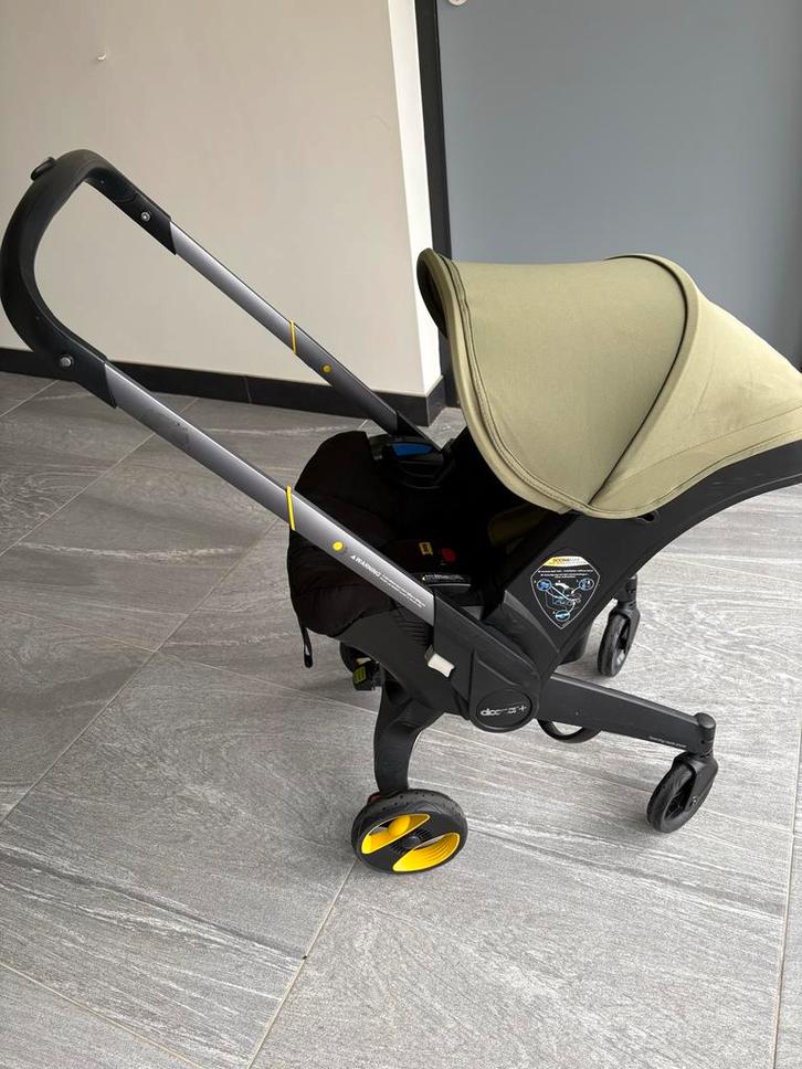 Doona, Kinderen en Baby's, Autostoeltjes, Zo goed als nieuw, Overige merken, Isofix, Ophalen