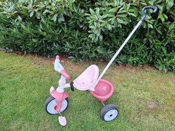 Roze driewieler van Smoby beschikbaar voor biedingen