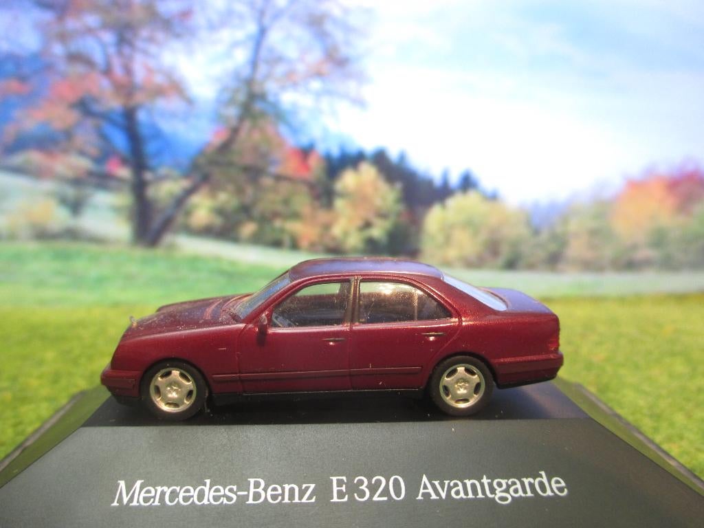 Mercedes Benz W210 E-320 Mercedes Avantgarde, Ophalen of Verzenden, Nieuw, Auto, Herpa