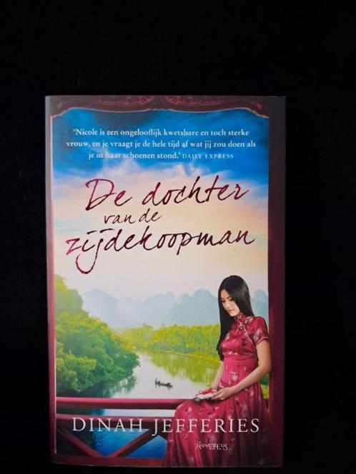 de dochter van de zijdekoopman- Dinah Jefferies, Boeken, Romans, Nieuw, Ophalen of Verzenden
