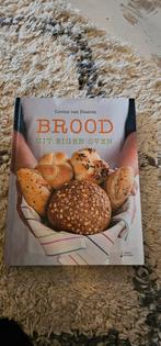 Brood uit Eigen Oven - Levine van Doorne, Ophalen of Verzenden, Zo goed als nieuw, Levine van Doorne, Europa