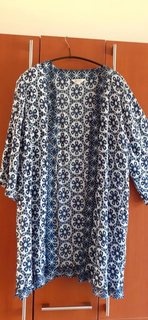 Tuniek- blouse maat 50 van  M&S  [FSTVL], Kleding | Dames, Grote Maten, Zo goed als nieuw, Blouse of Tuniek, Blauw, Ophalen of Verzenden