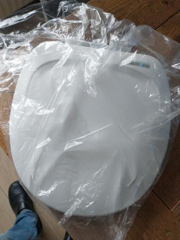 Thetford toilet deksel. WC bril NIEUW. beschikbaar voor biedingen