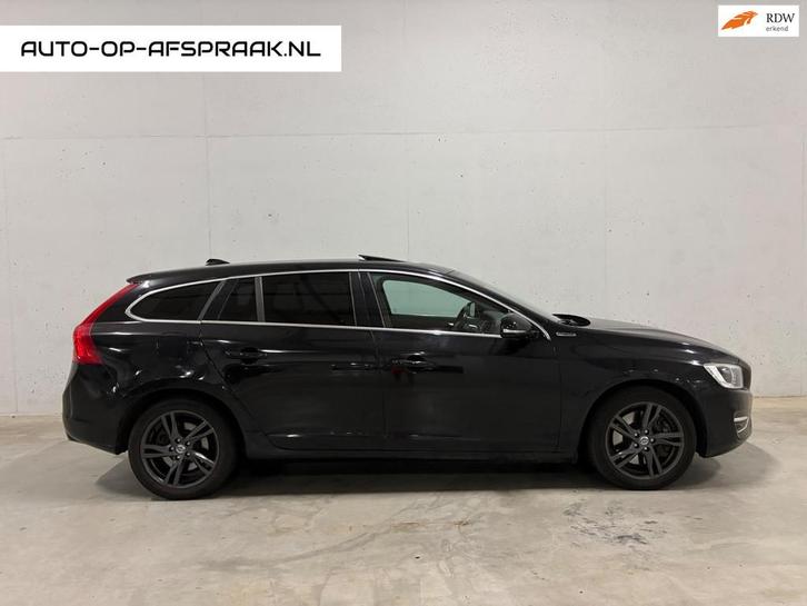 Volvo V60 2.4 D6 AWD Plug-In Hybrid Summum Leer Pano Navi, Auto's, Volvo, Bedrijf, Te koop, V60, 4x4, ABS, Airbags, Airconditioning