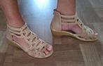 Bling bling    creme   37  nieuw, Ophalen of Verzenden, Nieuw, Overige kleuren