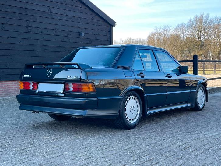 Mercedes  190e 2.3 16v, Auto's, Mercedes-Benz, Particulier, 190-Serie, Benzine, Sedan, Handgeschakeld, Geïmporteerd, Blauw, Achterwielaandrijving