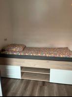 Tienerbed 90x200, Ophalen, Zo goed als nieuw, Eenpersoons