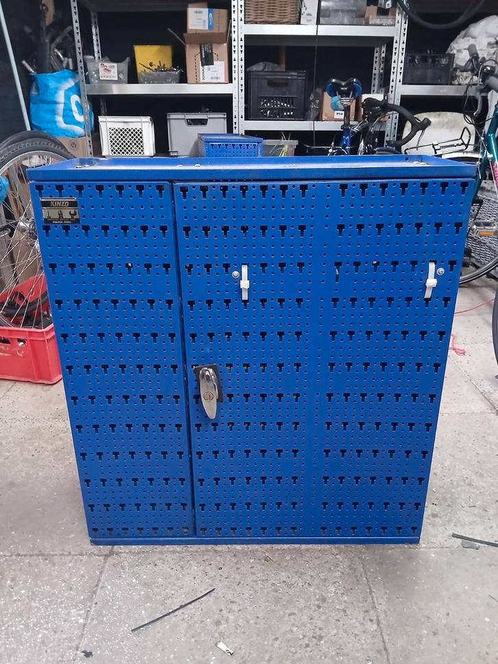 Kinzo  (2×) gereedschaps kasten., Doe-het-zelf en Verbouw, Gereedschap | Handgereedschap, Ophalen of Verzenden