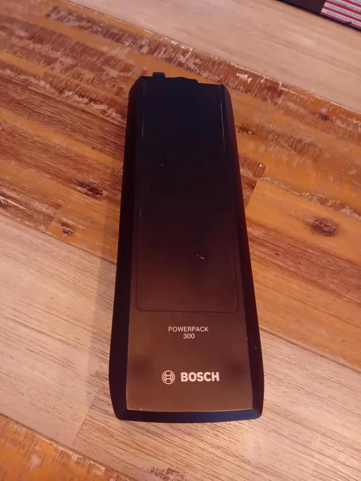 Accu Bosch Powerpack 300Wh  met Garantie, Fietsen en Brommers, Fietsaccessoires | Fietsaccu's, Zo goed als nieuw, Ophalen of Verzenden