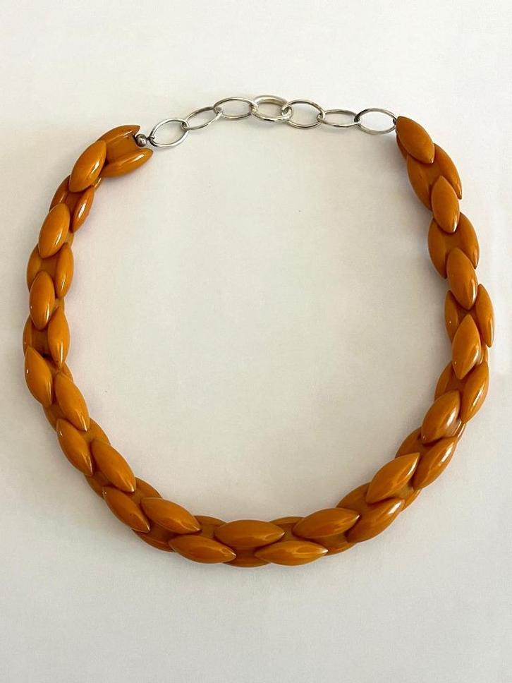 Prachtige oude Bakeliet/Catalin Amber kleur Ketting + Zilver, Sieraden, Tassen en Uiterlijk, Antieke sieraden, Ketting, Overige materialen