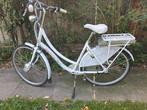 Elektrische witte fiets 3 versnellingen, Fietsen en Brommers, Elektrische fietsen, Ophalen, Gebruikt, Minder dan 30 km per accu
