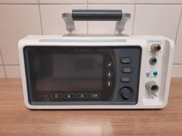 AMOUL T7 AMBULANCE VENTILATOR TRANSPORT medical emergency  beschikbaar voor biedingen