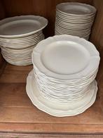 Wedgwood QUEENS PLAIN, Ophalen of Verzenden, Zo goed als nieuw, Bord(en), Wedgwood