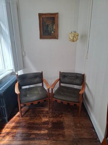 2 Eric Merthen Cadett chairs beschikbaar voor biedingen