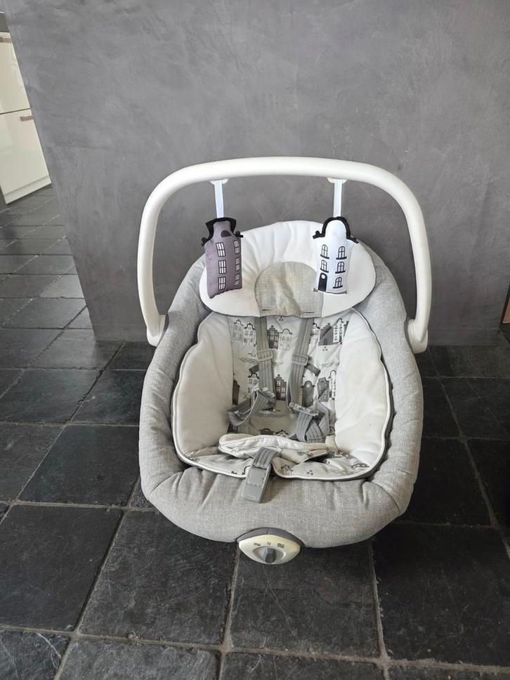 Joie Serina 2in1 Schommelstoel & Wipstoel, Kinderen en Baby's, Wipstoeltjes, Gebruikt, Schommelstoel, Overige merken, Met gordel(s) of riempje(s)