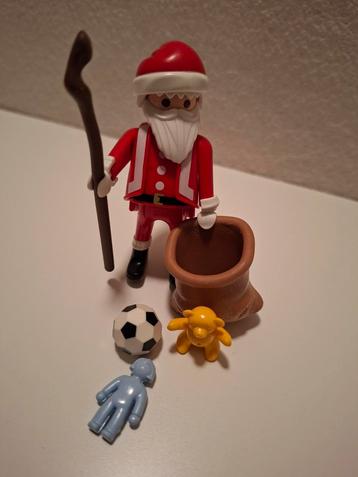 Playmobil kerstman 4679 beschikbaar voor biedingen