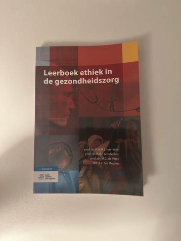 Leerboek ethiek in de gezondheidszorg beschikbaar voor biedingen