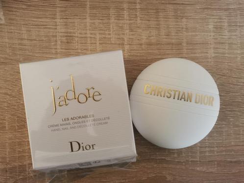 Te koop: J'adore Les Adorables crème 50ml, Sieraden, Tassen en Uiterlijk, Uiterlijk | Cosmetica en Make-up, Nieuw, Make-up, Handen en Nagels