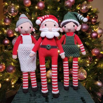 Gehaakte Kerst Knuffels - Kerstman, kerstvrouw & kerstelfje beschikbaar voor biedingen