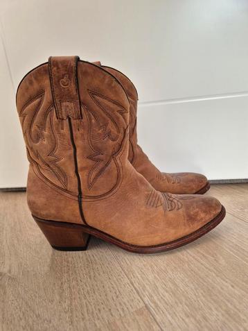 Perlita Peaches maat 38 cowboylaarzen  beschikbaar voor biedingen