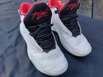 Jordan Max Aura 4 White Black University Red - Maat 42, Wit, Nike, Ophalen of Verzenden, Sneakers of Gympen