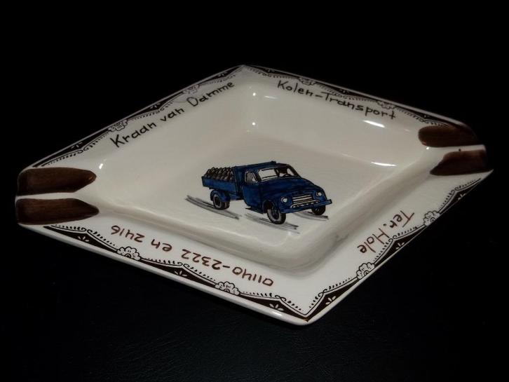 asbak met afbeelding Opel Blitz jaren 50, Verzamelen, Rookartikelen, Aanstekers en Luciferdoosjes, Zo goed als nieuw, Asbak, Ophalen of Verzenden