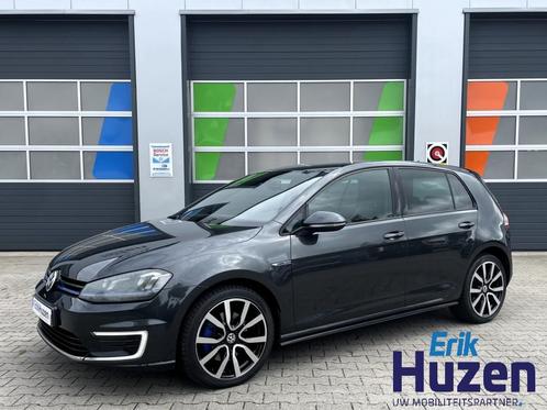 Volkswagen GOLF 1.4 TSI GTE / Trekhaak / Cruise control / DA, Auto's, Volkswagen, Bedrijf, Golf, ABS, Airbags, Airconditioning