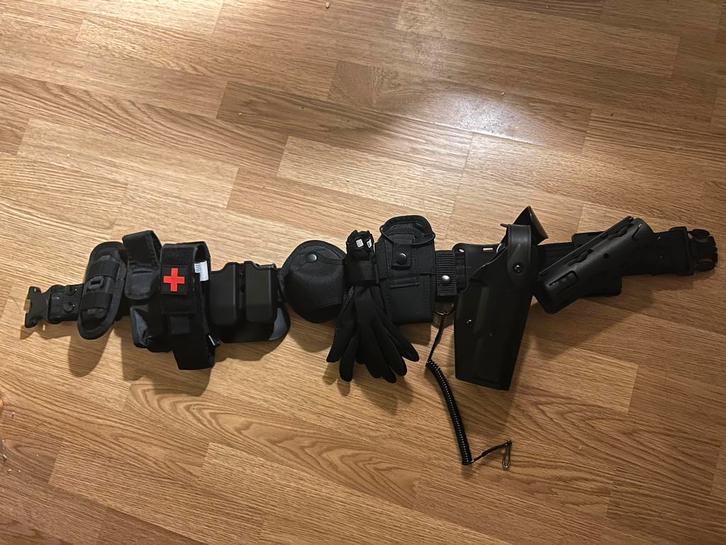 Volledig uitgeruste koppelriem, Sport en Fitness, Schietsport-accessoires, Zo goed als nieuw, Verzenden