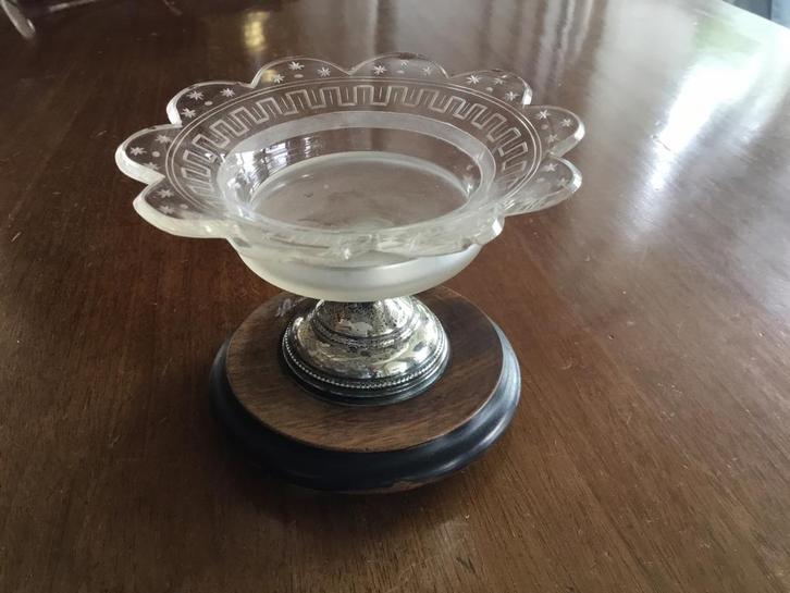Glazen kandij- of suikerschaaltje, Antiek en Kunst, Antiek | Goud en Zilver, Zilver, Ophalen of Verzenden